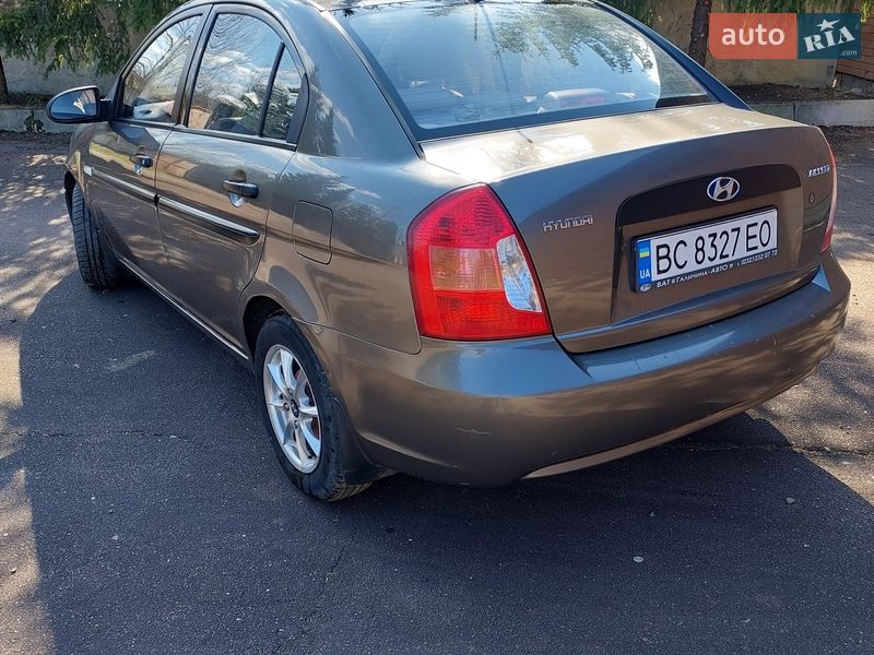 Седан Hyundai Accent 2010 в Трускавце фото 3 Седан Hyundai Accent 2010 в Трускавце