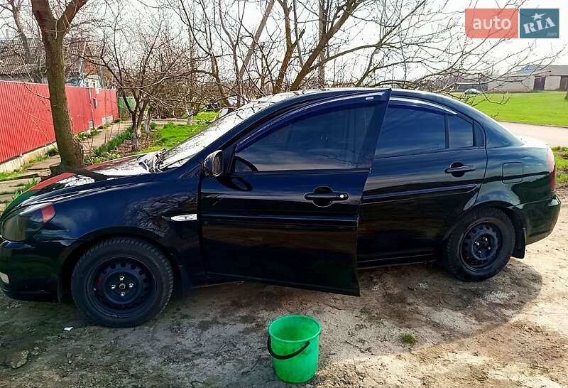 Седан Hyundai Accent 2008 в Шишаках