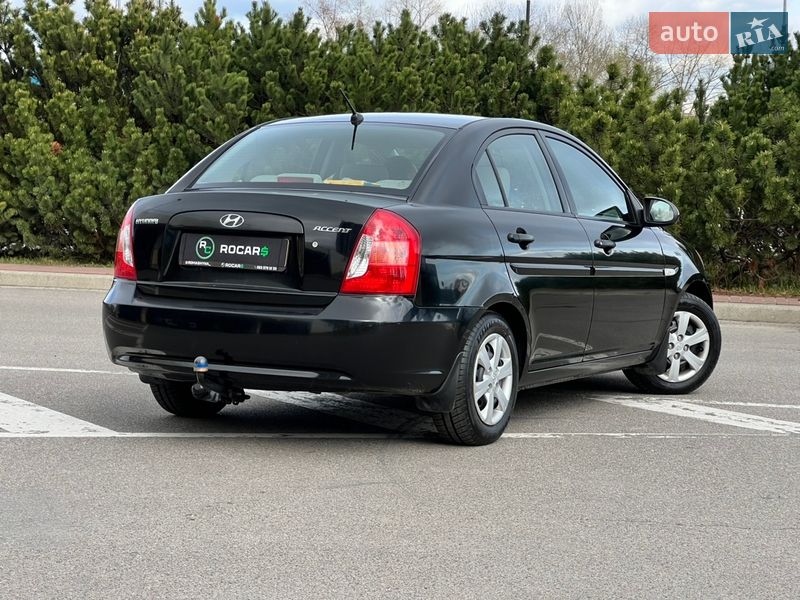 Седан Hyundai Accent 2008 в Киеве