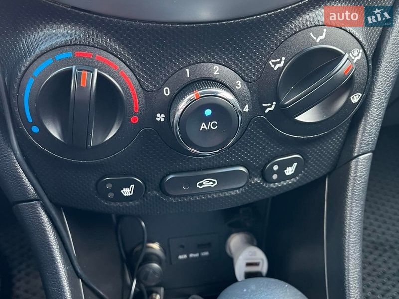 Седан Hyundai Accent 2012 в Киеве фото 2 Седан Hyundai Accent 2012 в Киеве