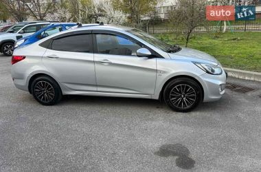 Седан Hyundai Accent 2012 в Києві