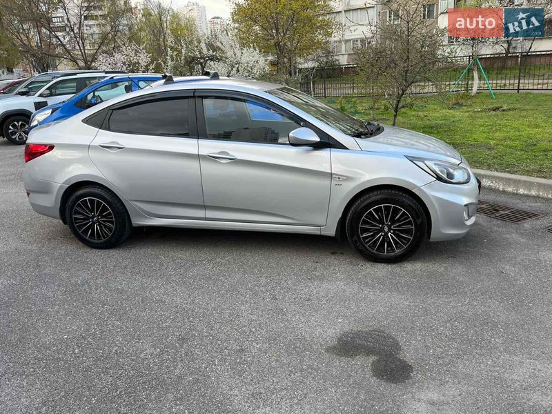 Седан Hyundai Accent 2012 в Киеве фото Седан Hyundai Accent 2012 в Киеве