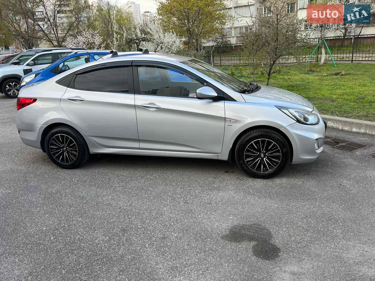 2011 Hyundai Accent - мініатюра 18