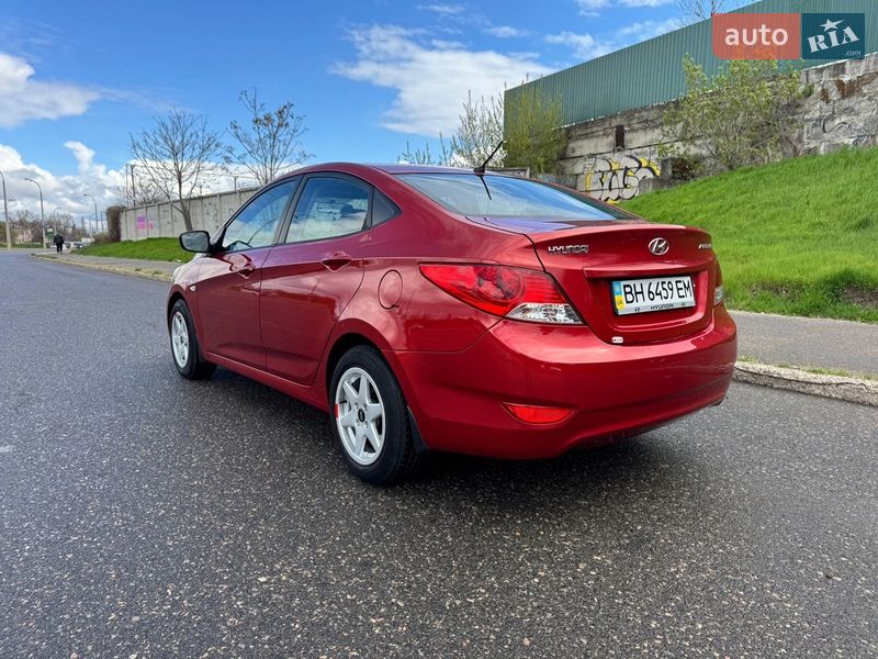 Седан Hyundai Accent 2013 в Одессе фото 6 Седан Hyundai Accent 2013 в Одессе