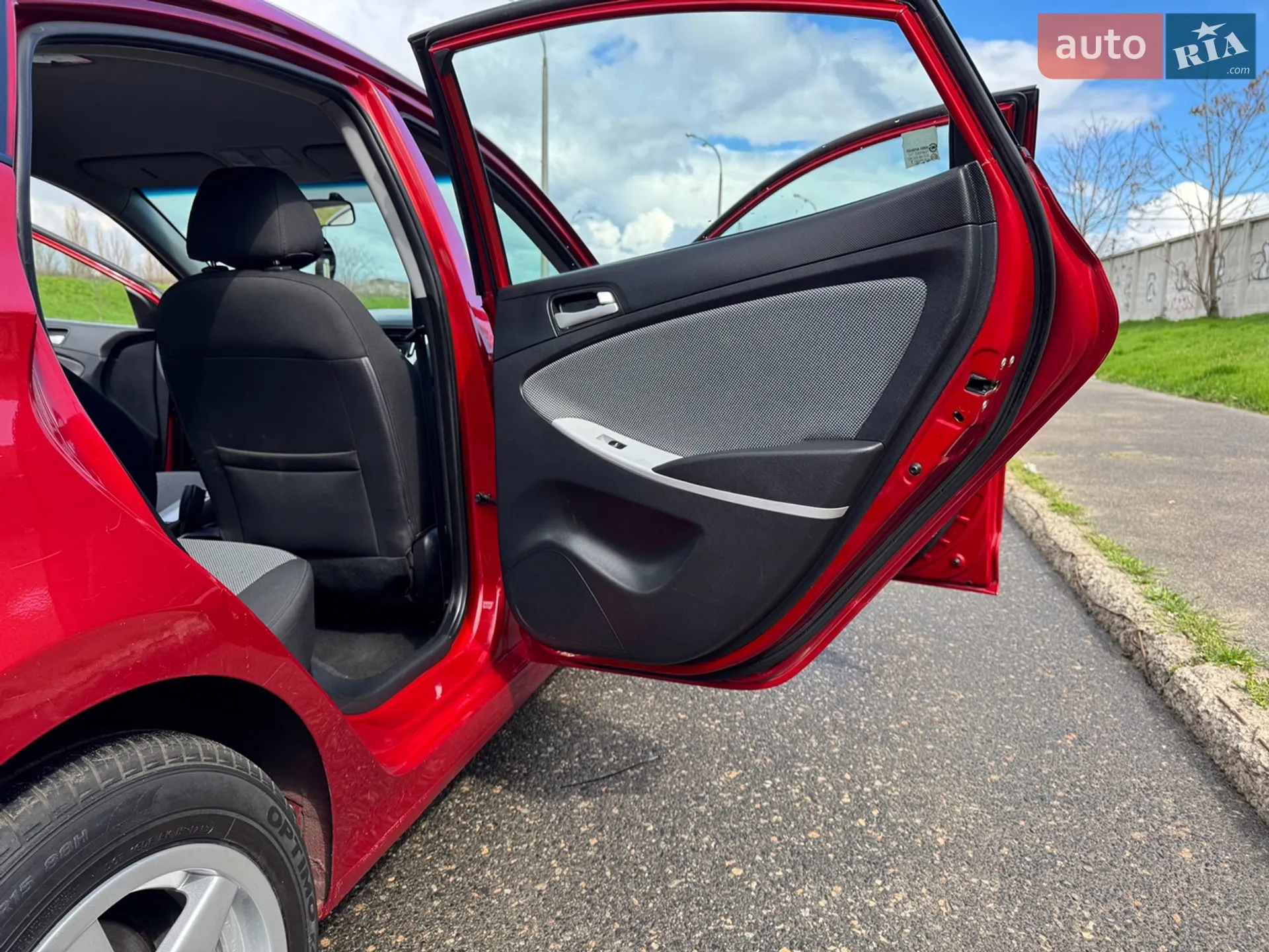 2013 Hyundai Accent - мініатюра 20