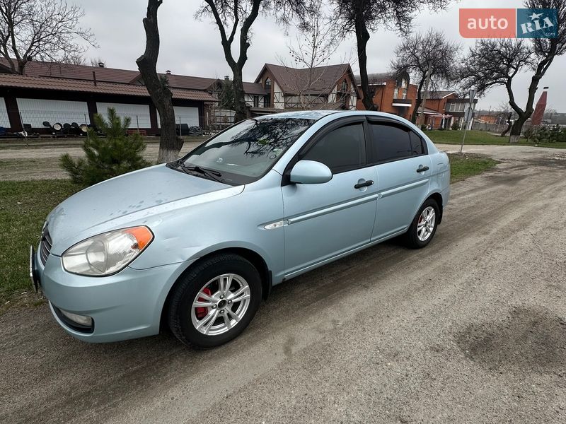 Hyundai Accent 2008