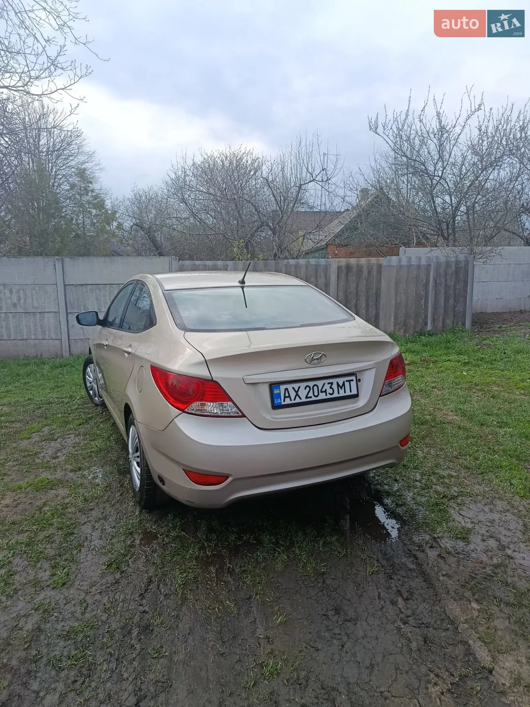 2011 Hyundai Accent - мініатюра 10