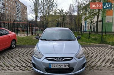 Седан Hyundai Accent 2012 в Киеве
