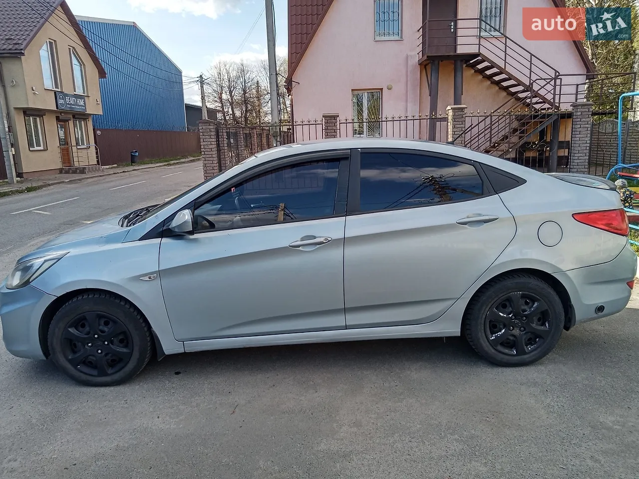 2011 Hyundai Accent - мініатюра 22