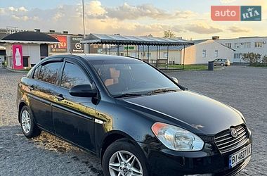 Седан Hyundai Accent 2008 в Полтаве