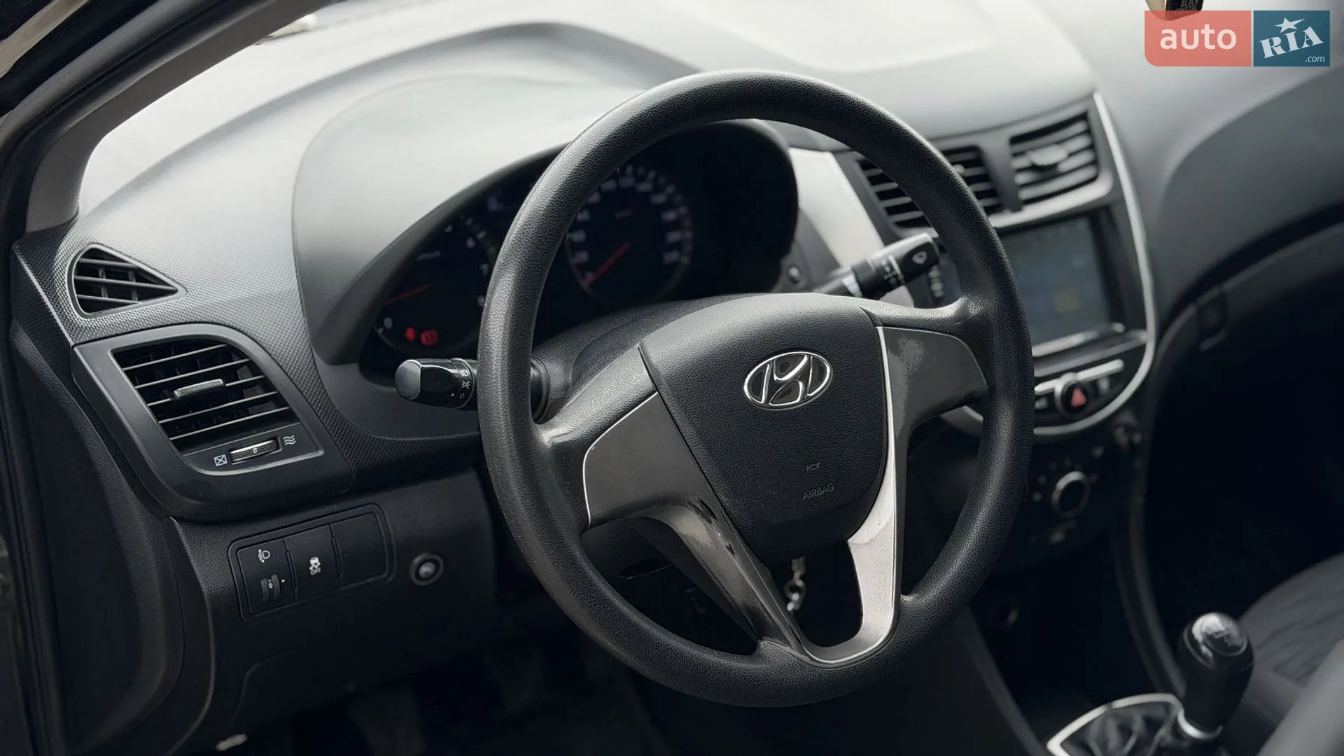 2018 Hyundai Accent - мініатюра 12