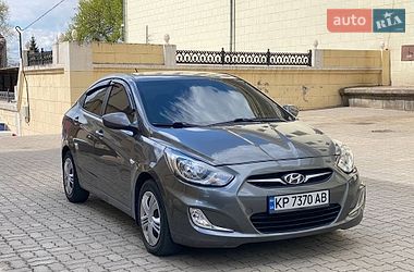 Седан Hyundai Accent 2011 в Запорожье