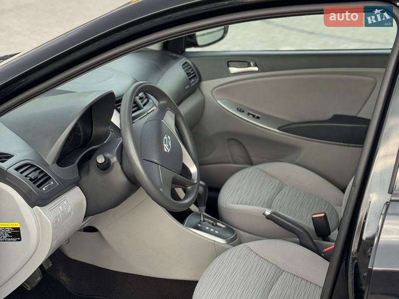 Седан Hyundai Accent 2017 в Днепре