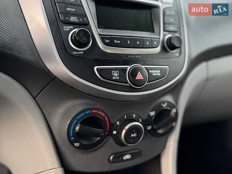 Седан Hyundai Accent 2017 в Днепре