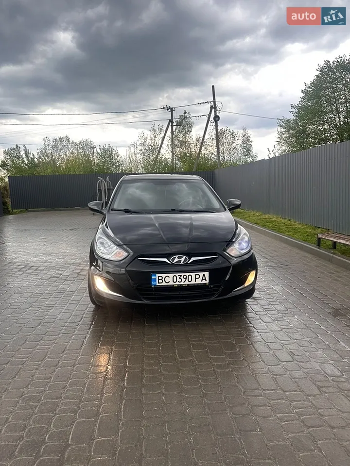 2011 Hyundai Accent - мініатюра 15