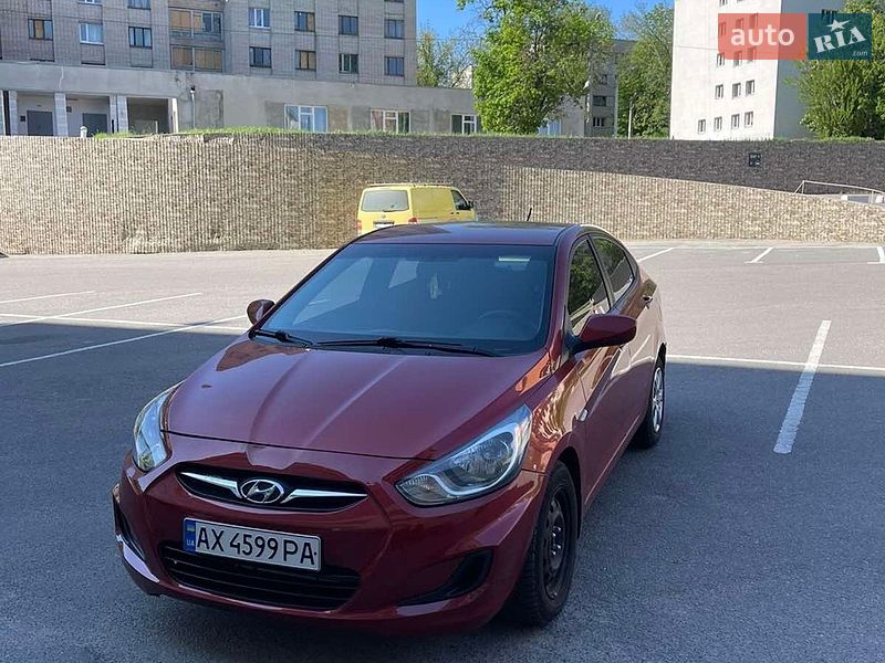 2012 Hyundai Accent, VIN Z94CU41CBCR153606:plate — фото 1 (autoria)