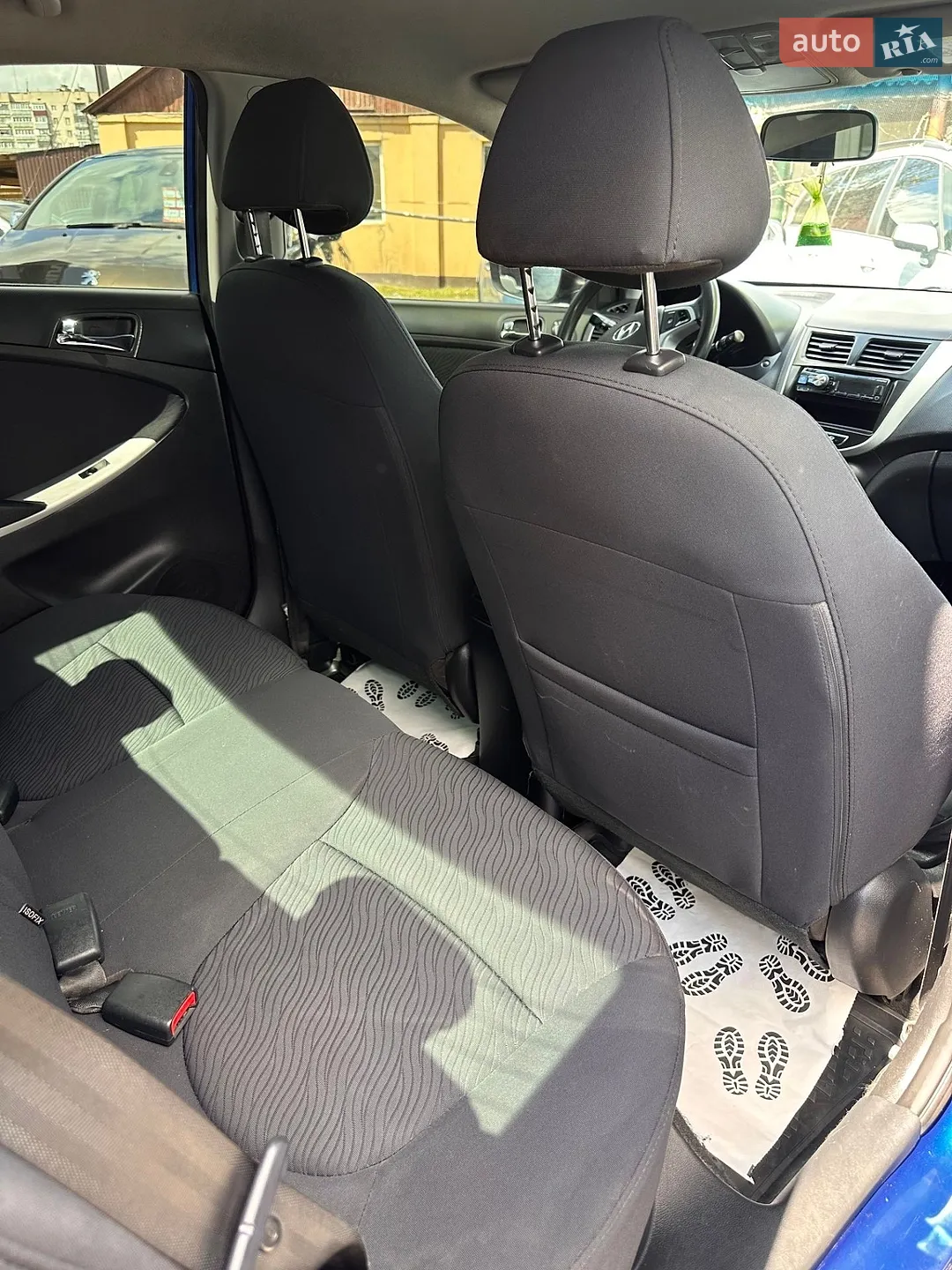 2012 Hyundai Accent - мініатюра 18