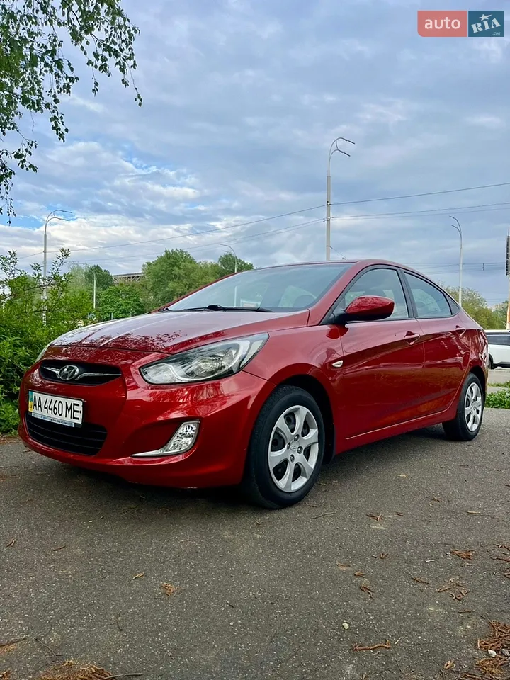 2012 Hyundai Accent - мініатюра 11
