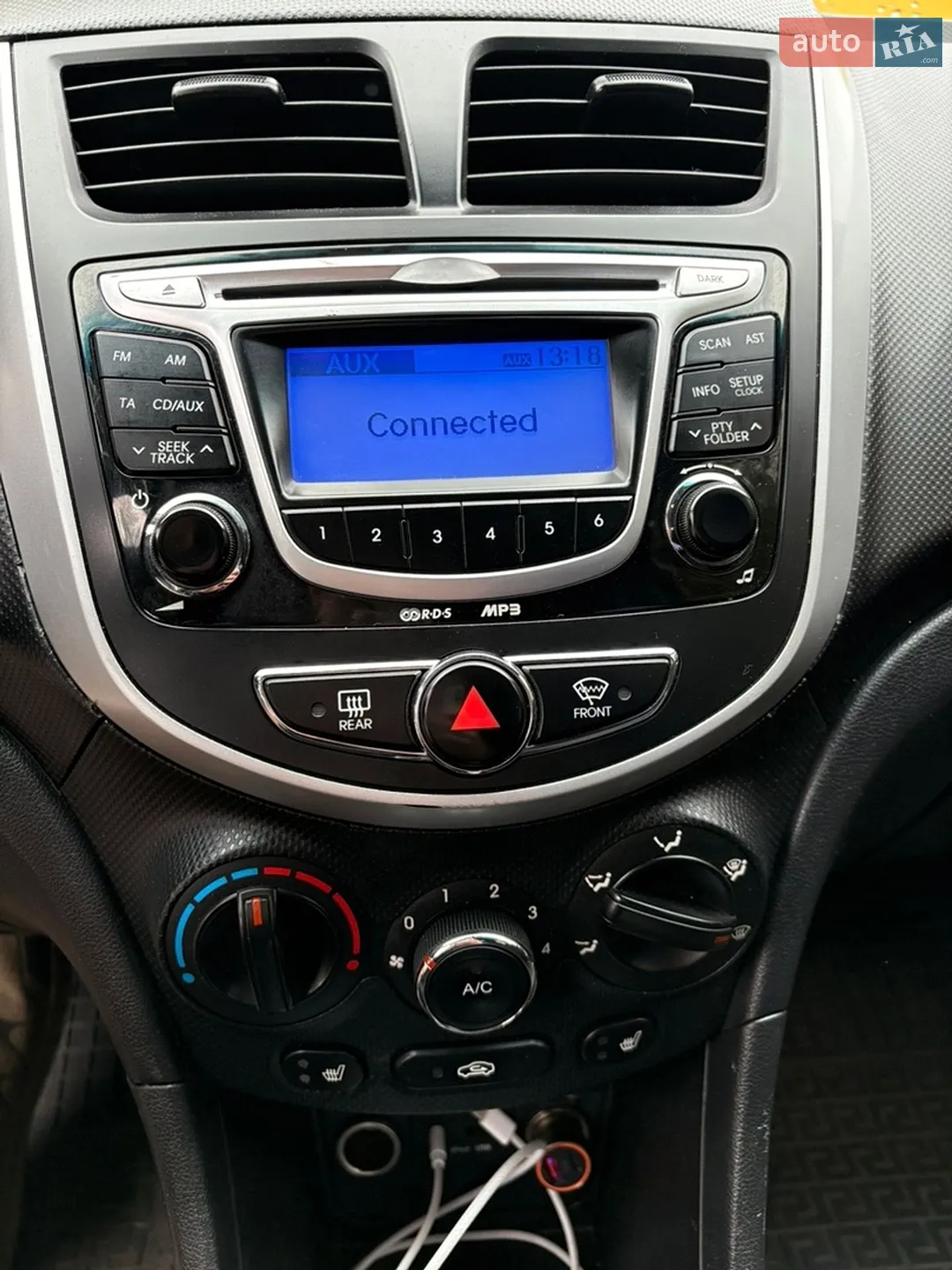 2011 Hyundai Accent - мініатюра 7