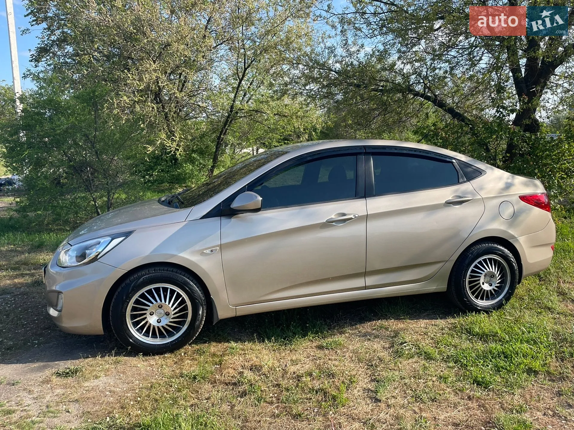 2012 Hyundai Accent - мініатюра 7