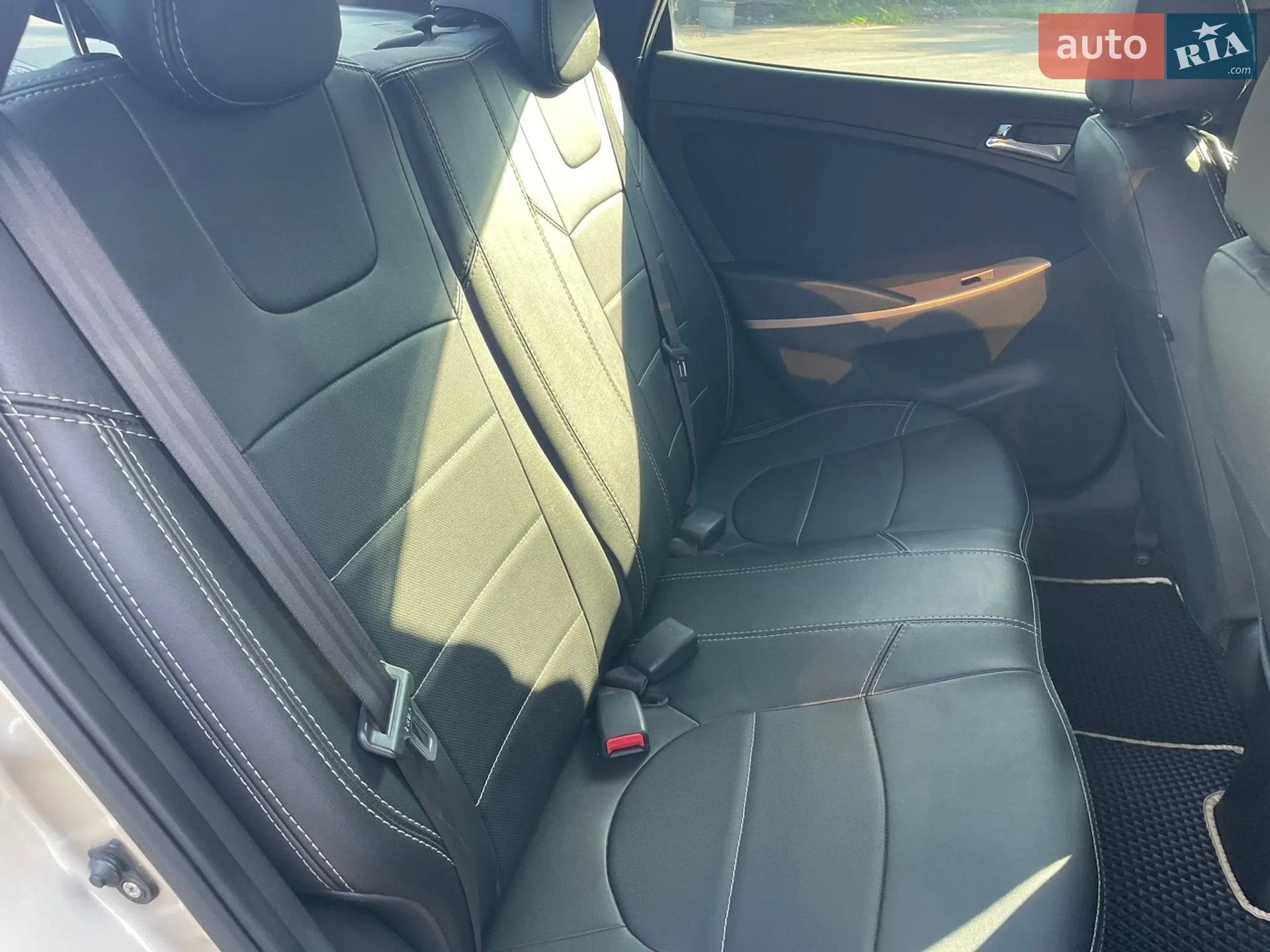 2012 Hyundai Accent - мініатюра 58