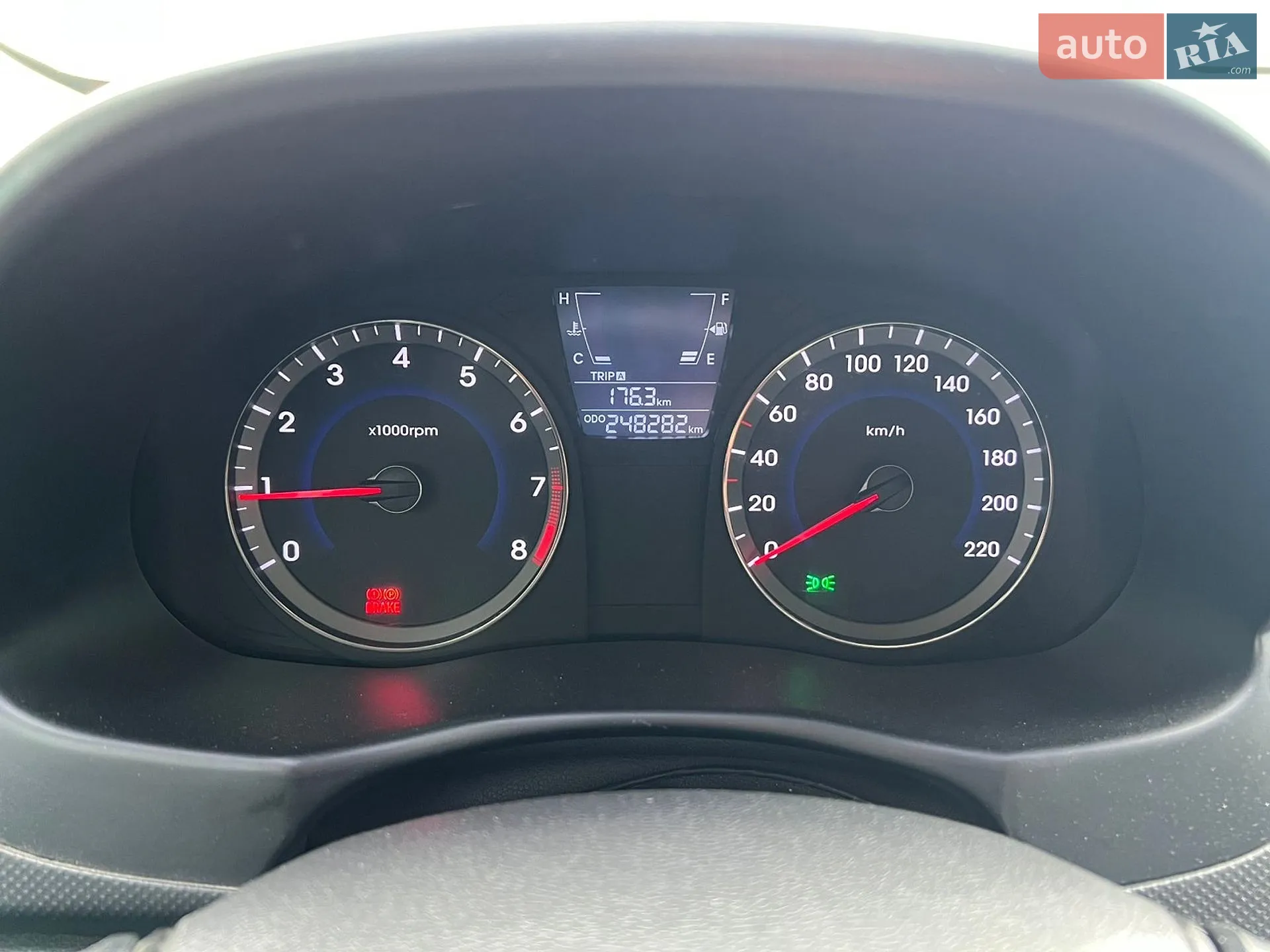 2011 Hyundai Accent - мініатюра 21