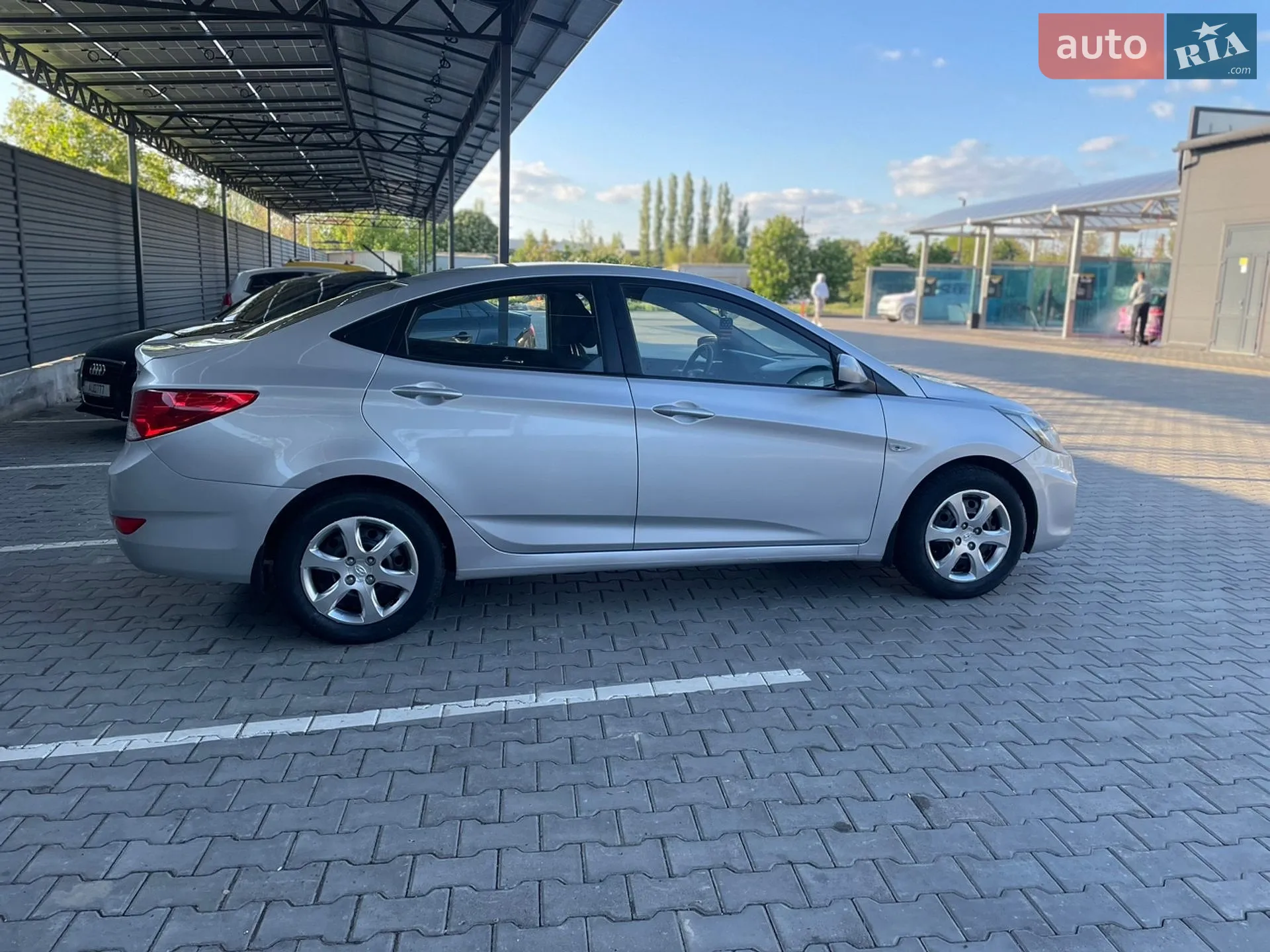 2013 Hyundai Accent - мініатюра 8