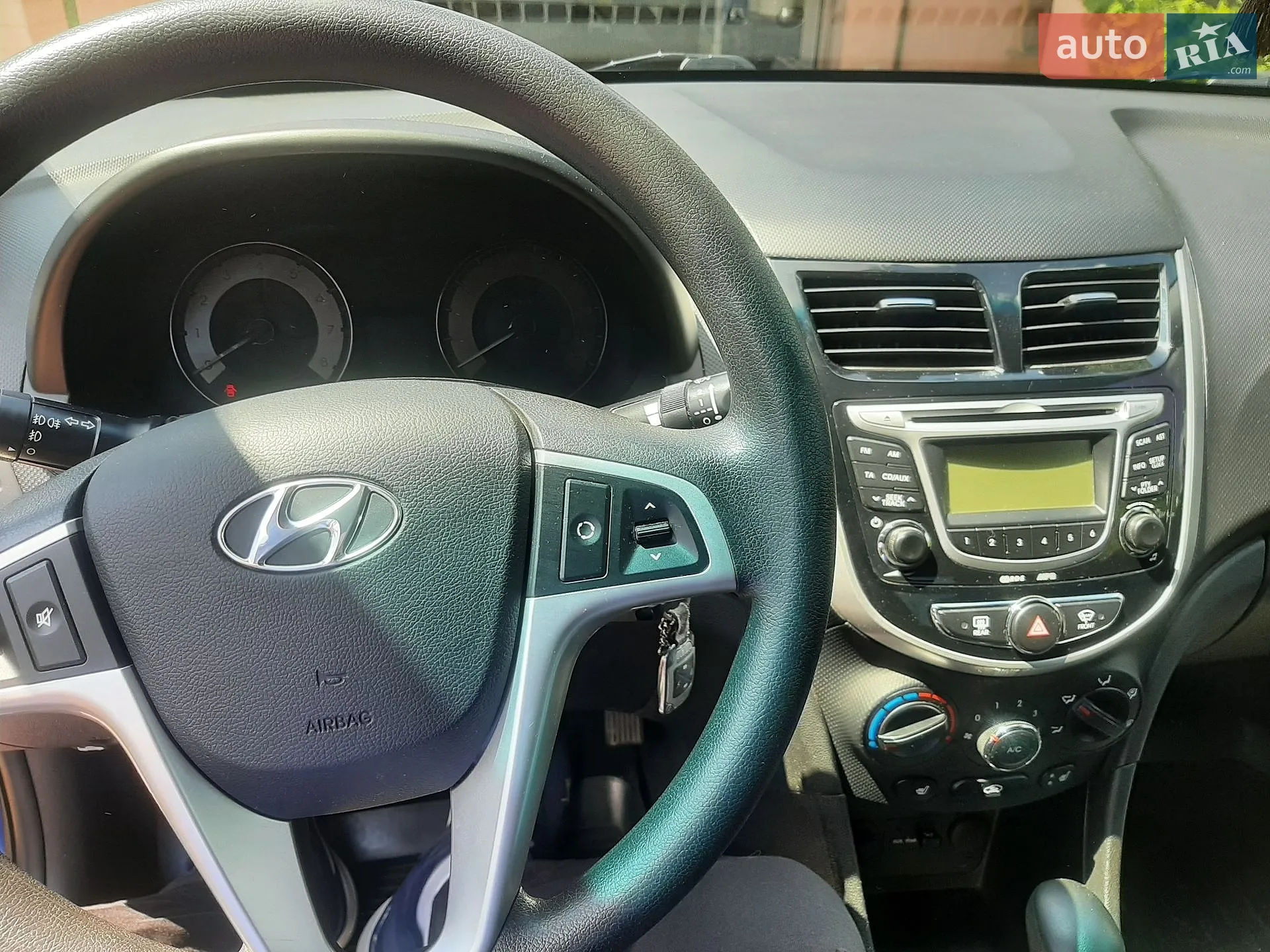 2011 Hyundai Accent - мініатюра 5