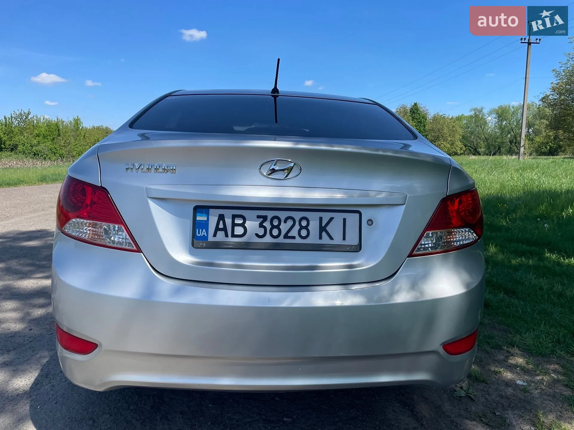 2011 Hyundai Accent - мініатюра 3