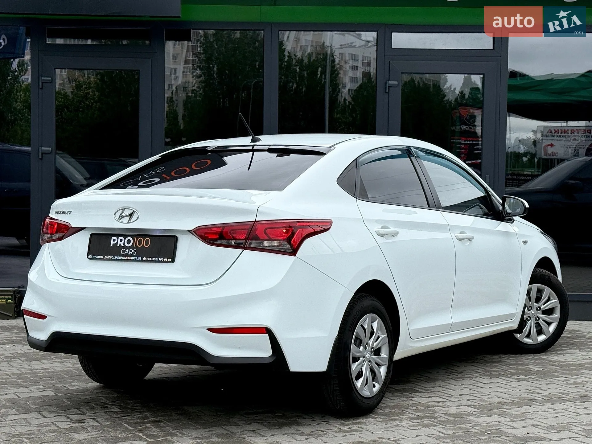 2017 Hyundai Accent - мініатюра 12