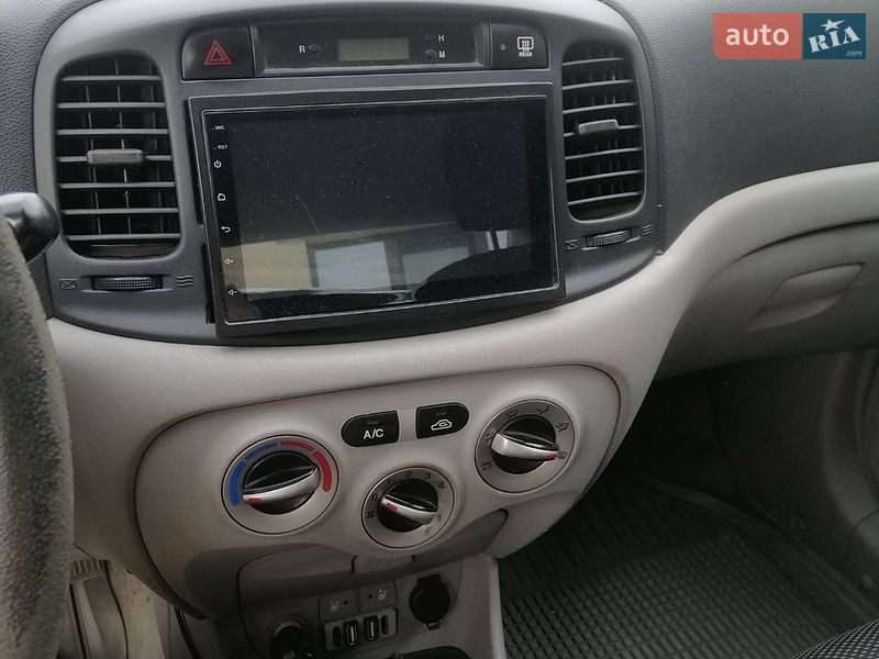 Седан Hyundai Accent 2008 в Ужгороде фото 4 Седан Hyundai Accent 2008 в Ужгороде