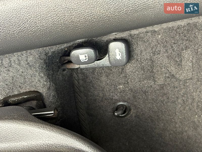 Седан Hyundai Accent 2011 в Житомире фото 60 Седан Hyundai Accent 2011 в Житомире