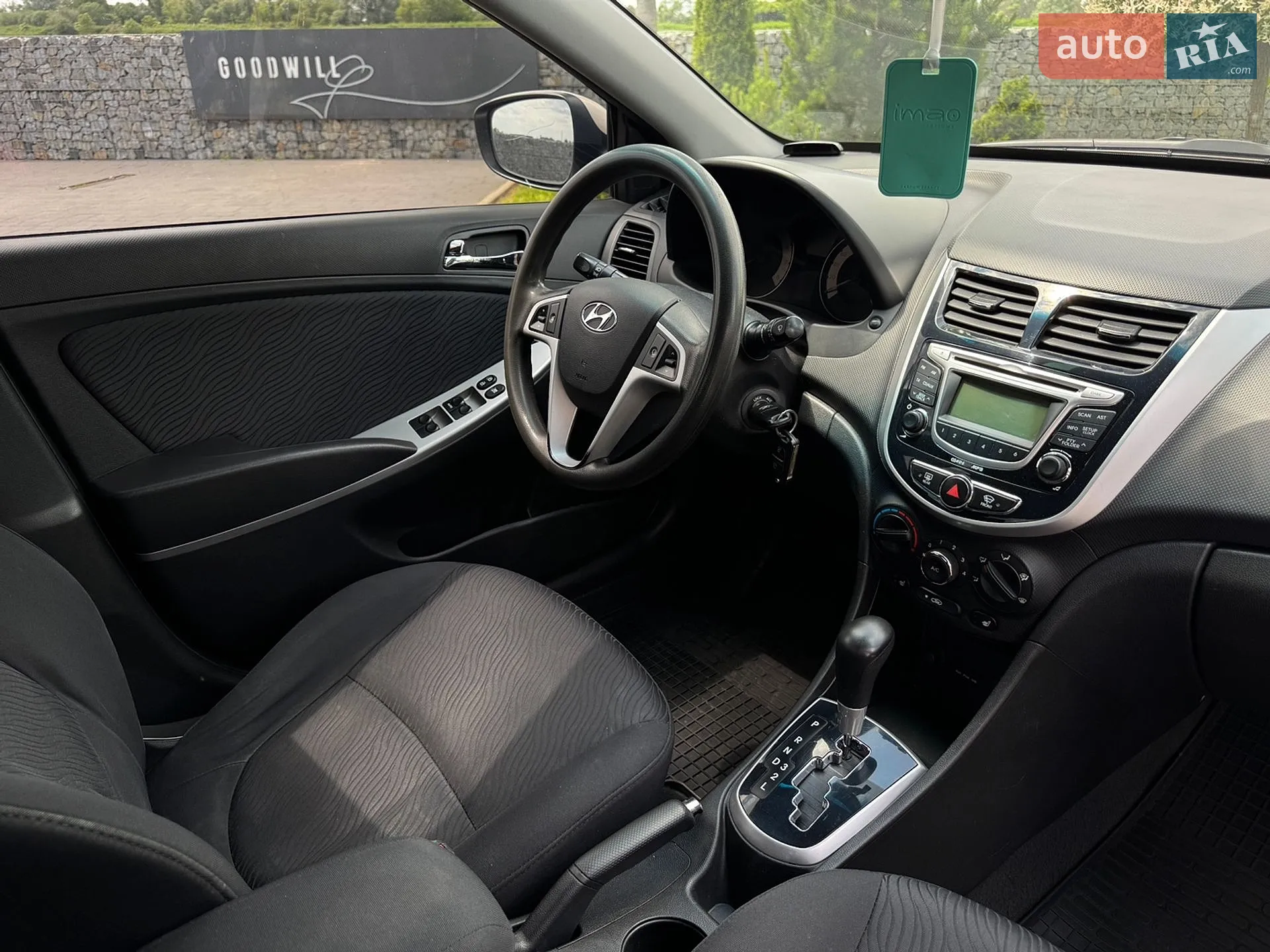 2012 Hyundai Accent - мініатюра 38