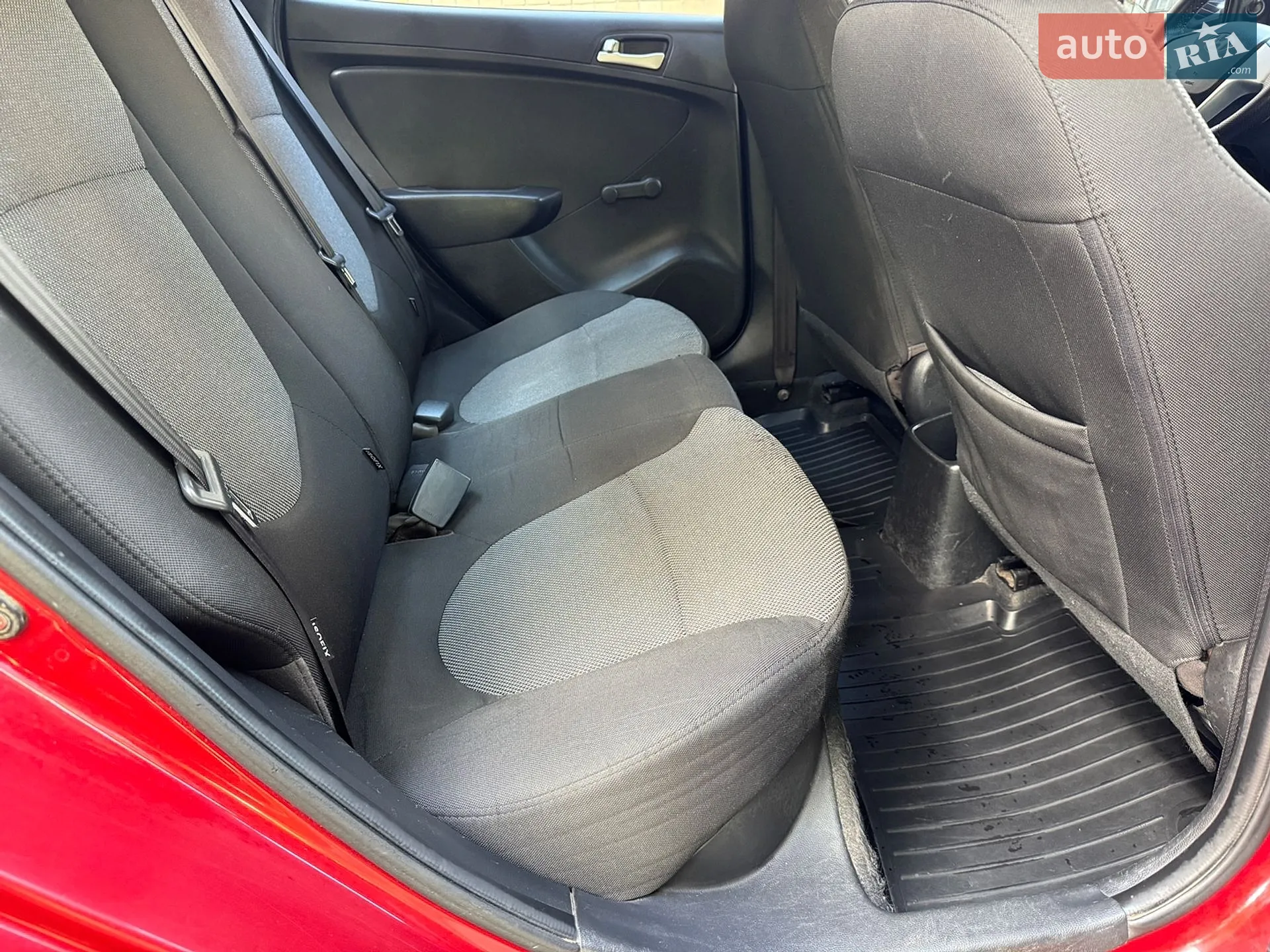 2013 Hyundai Accent - мініатюра 11