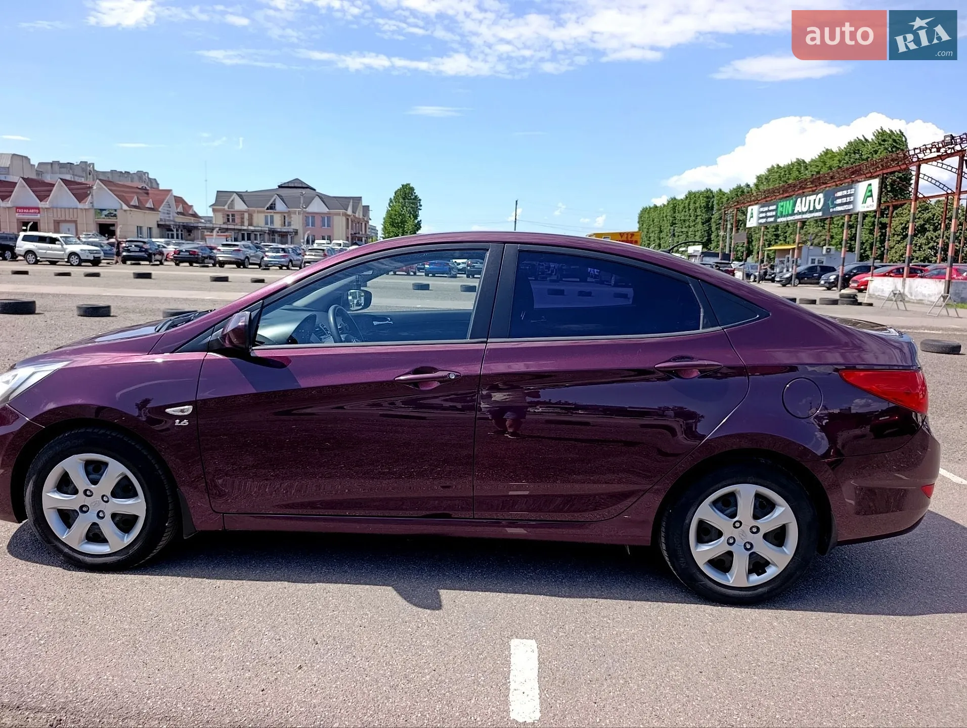 2013 Hyundai Accent - мініатюра 3