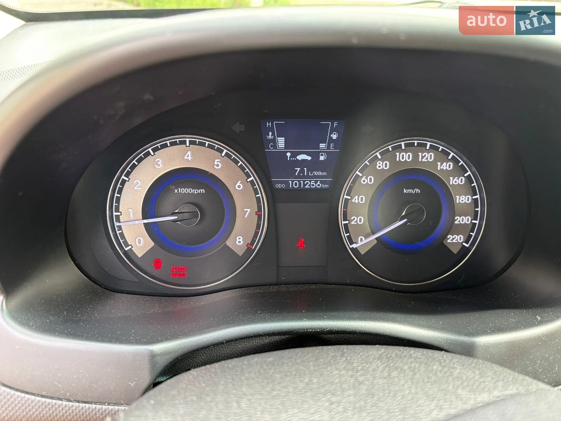 2011 Hyundai Accent - мініатюра 13