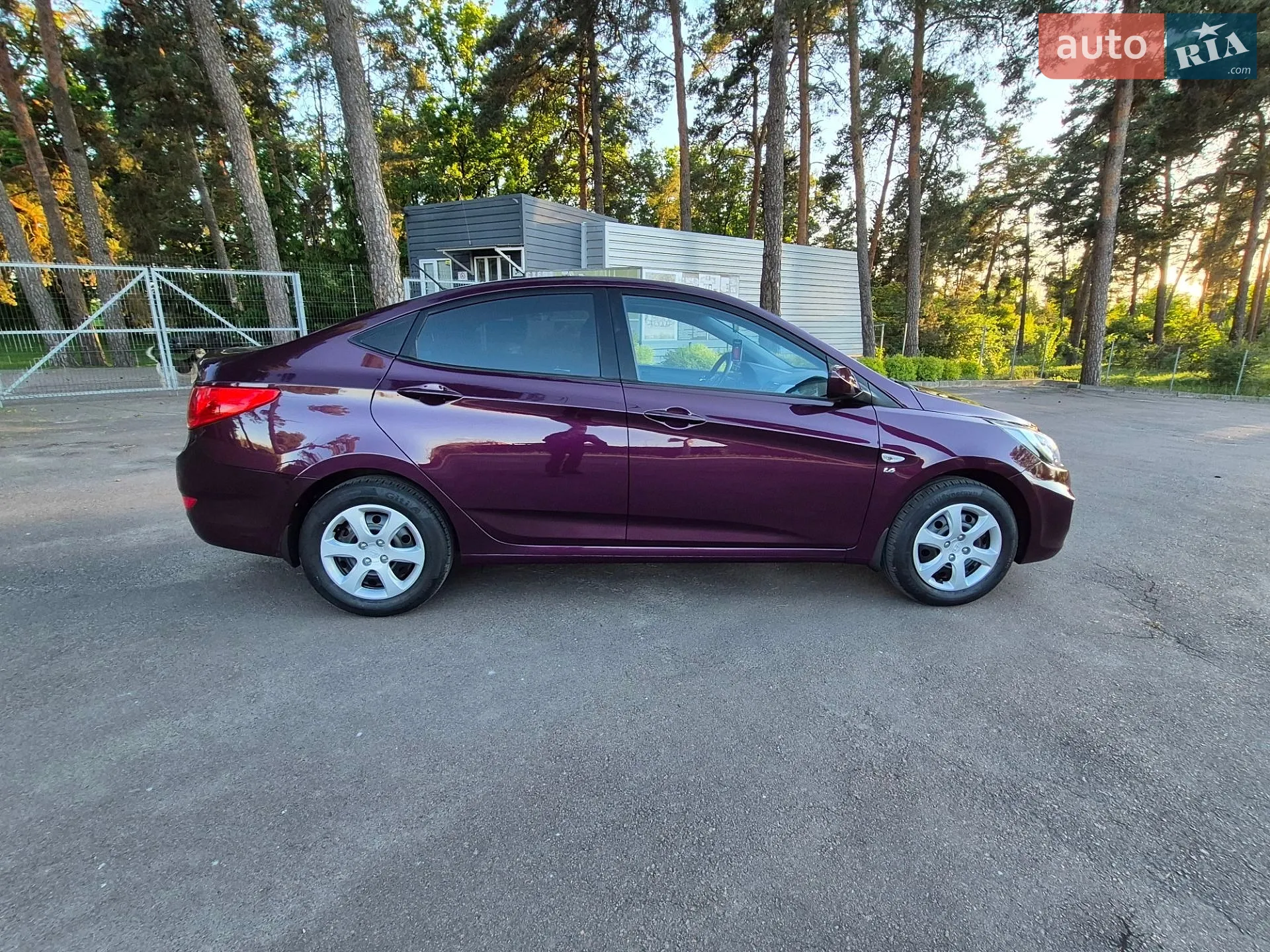 2012 Hyundai Accent - мініатюра 11