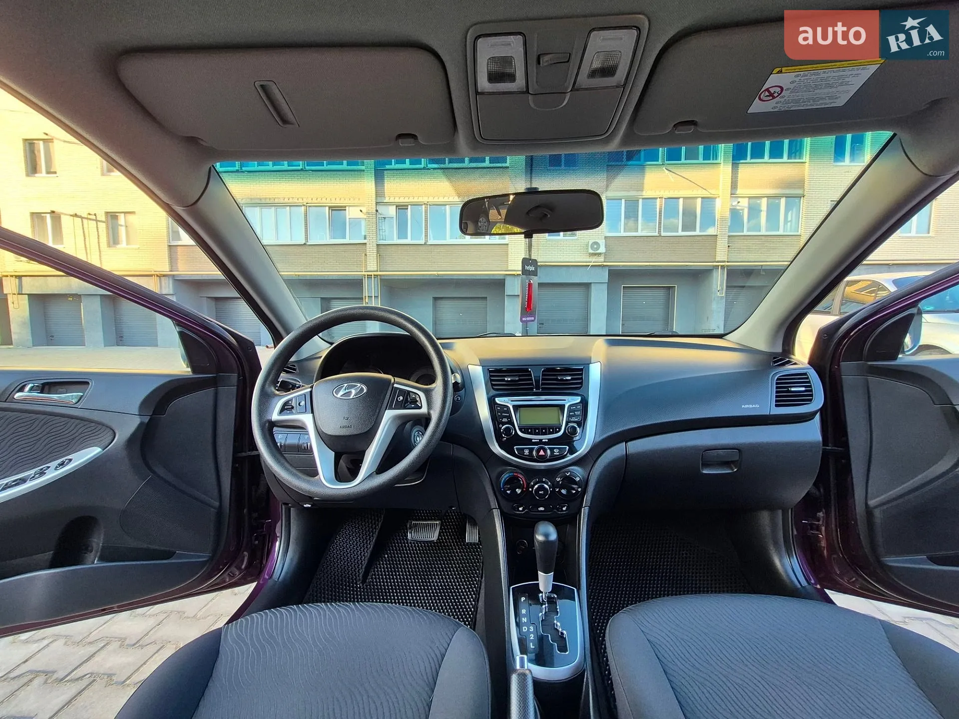 2012 Hyundai Accent - мініатюра 45