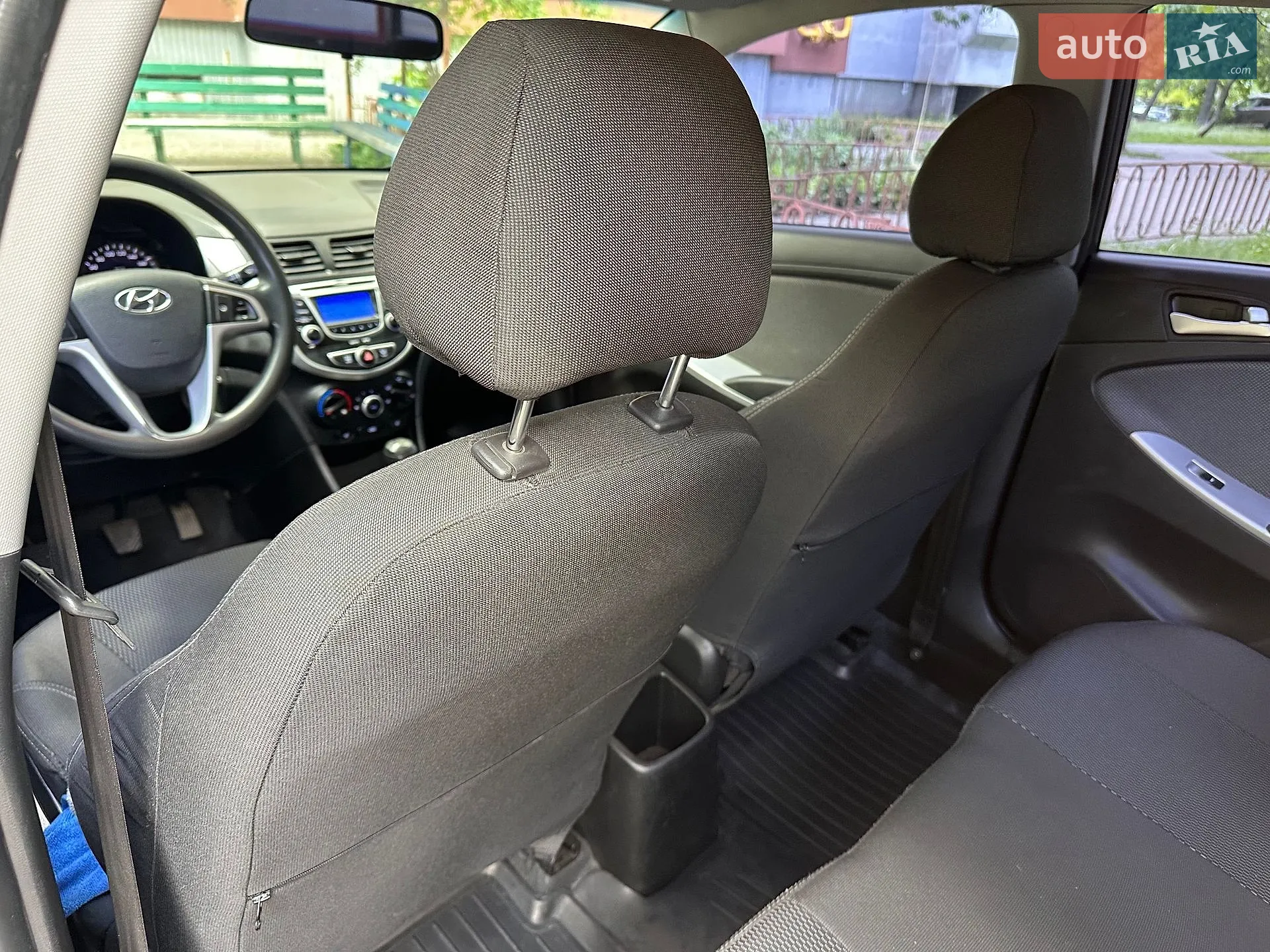 2013 Hyundai Accent - мініатюра 38