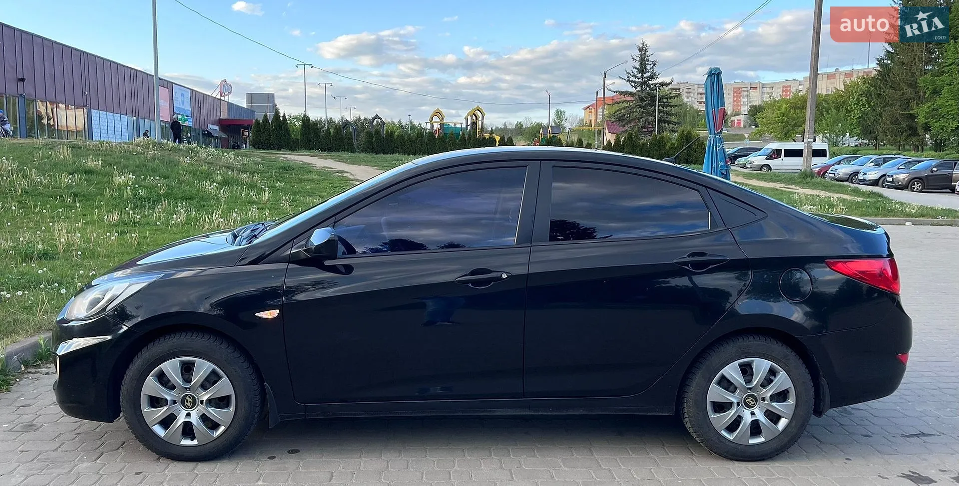 2011 Hyundai Accent - мініатюра 6