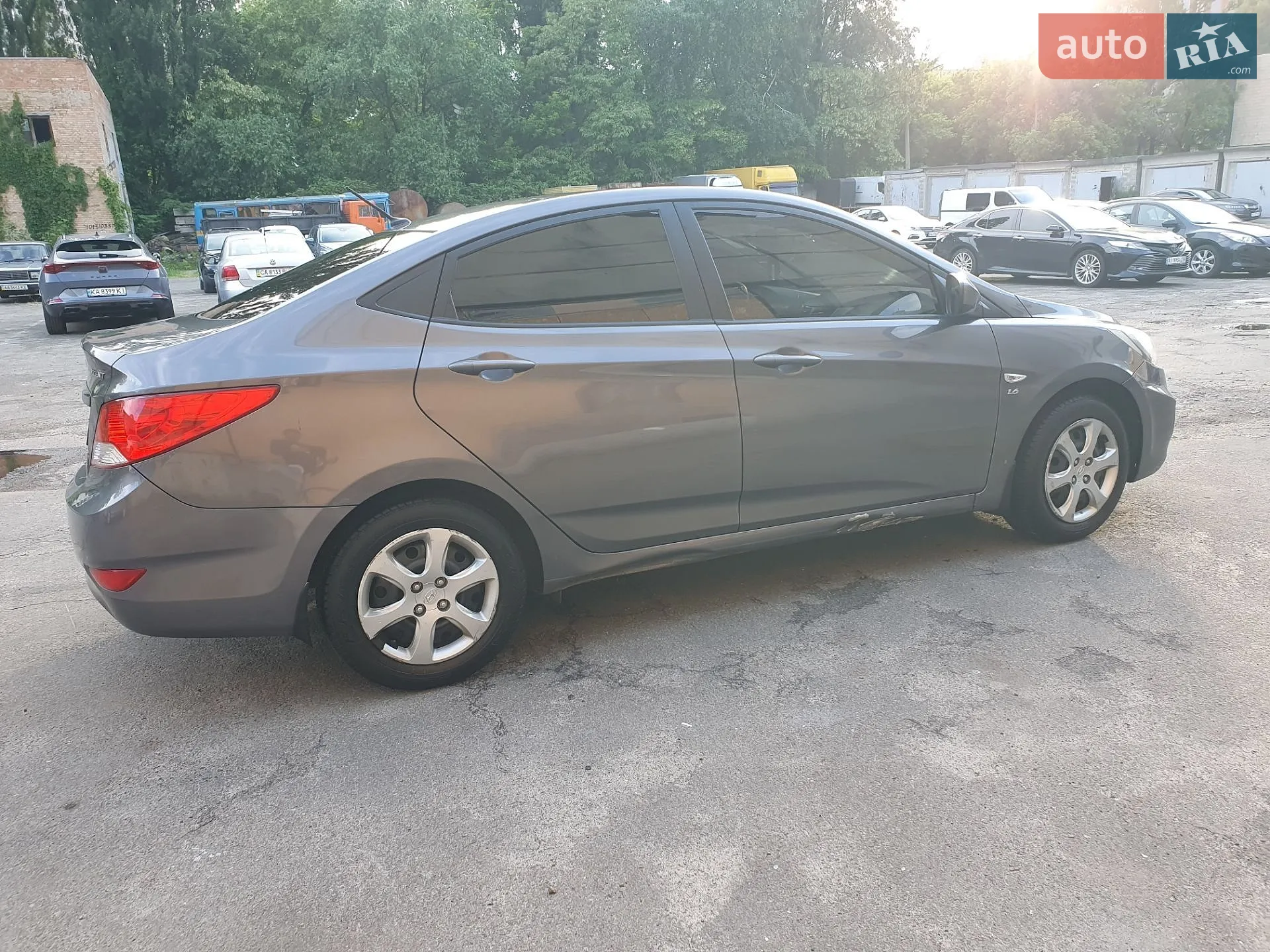2012 Hyundai Accent - мініатюра 12