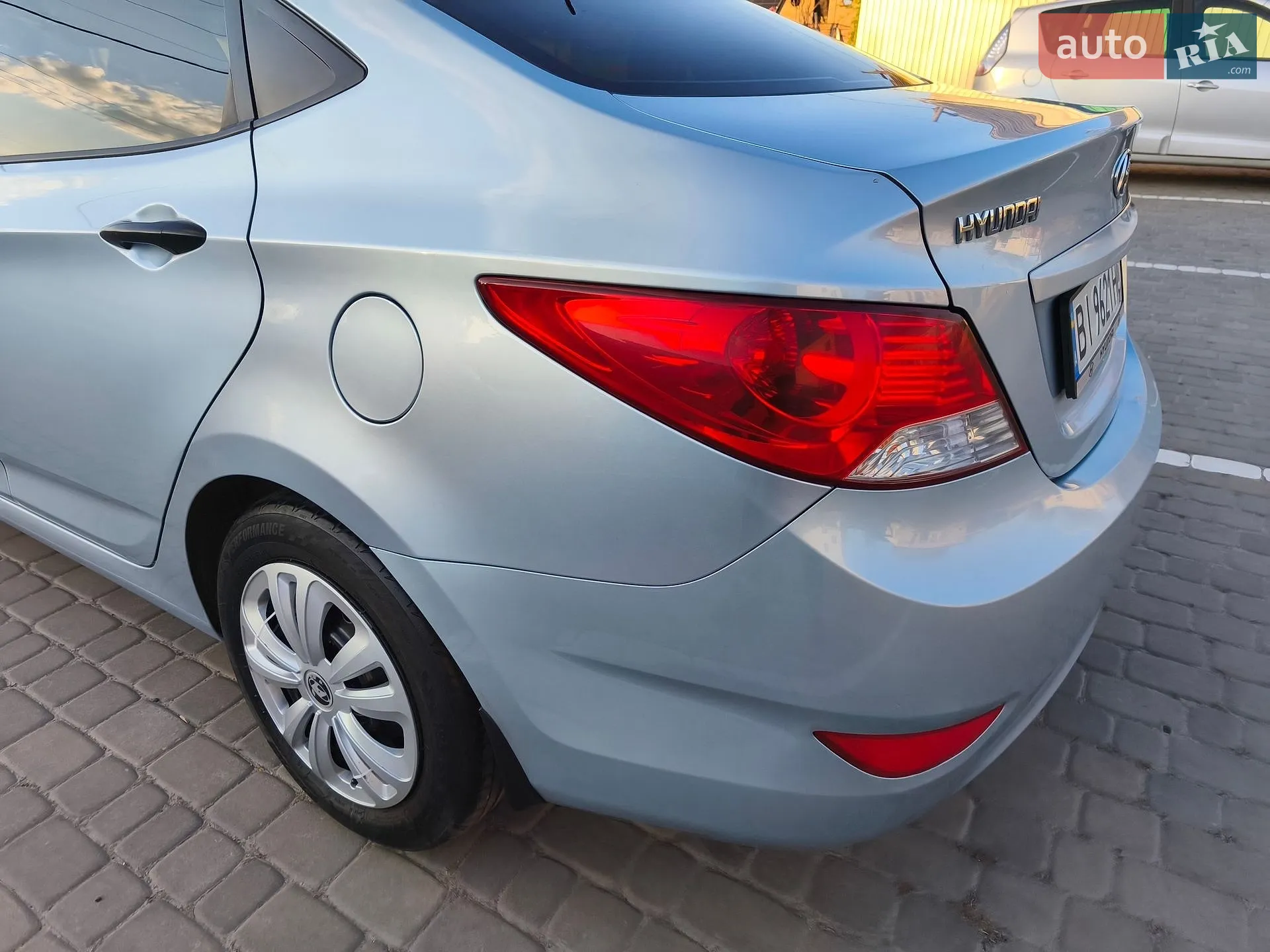 2011 Hyundai Accent - мініатюра 18