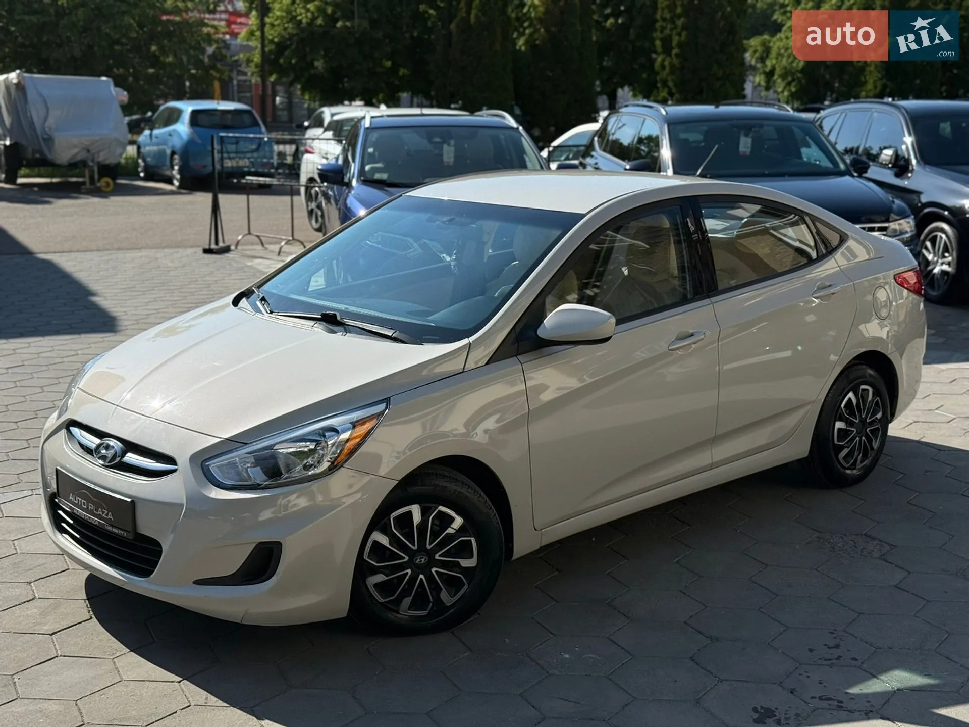 2016 Hyundai Accent - мініатюра 9