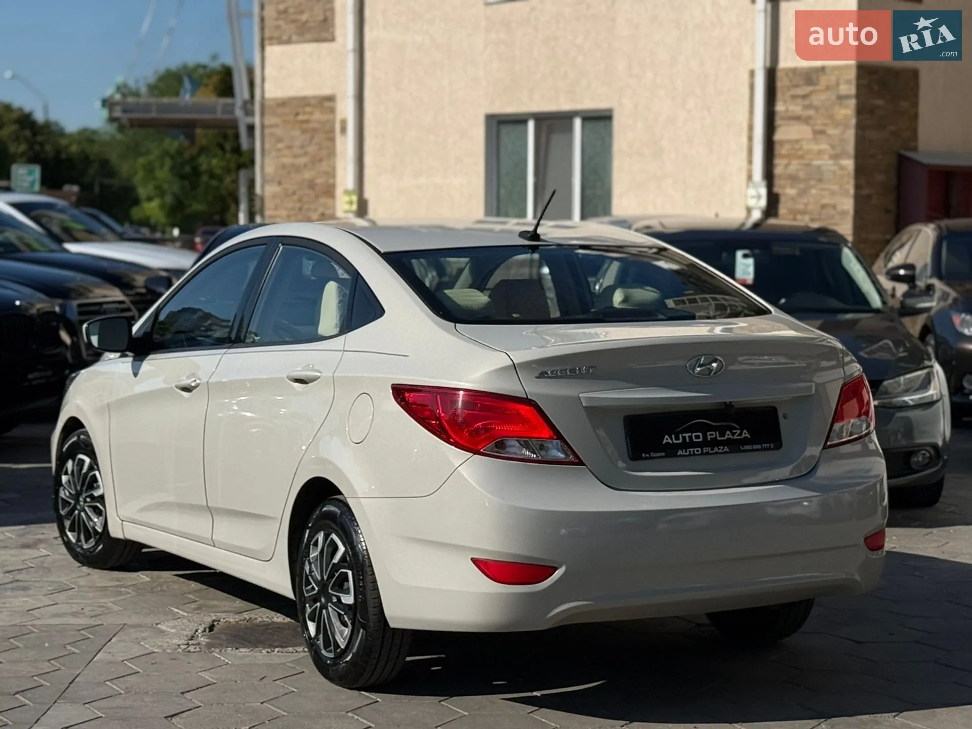 2016 Hyundai Accent - мініатюра 30