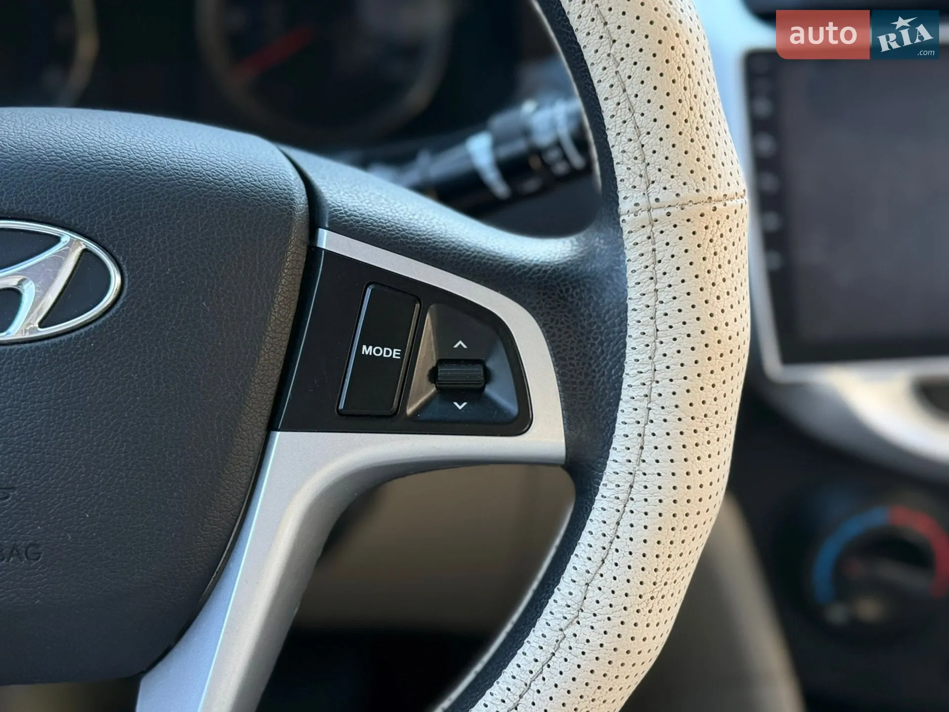 2016 Hyundai Accent - мініатюра 47