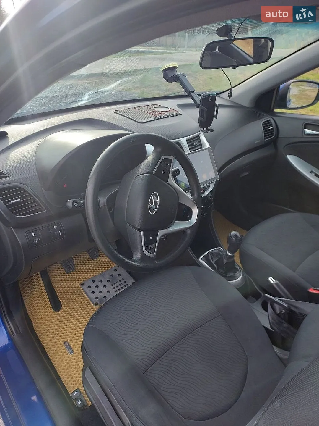 2012 Hyundai Accent - мініатюра 4