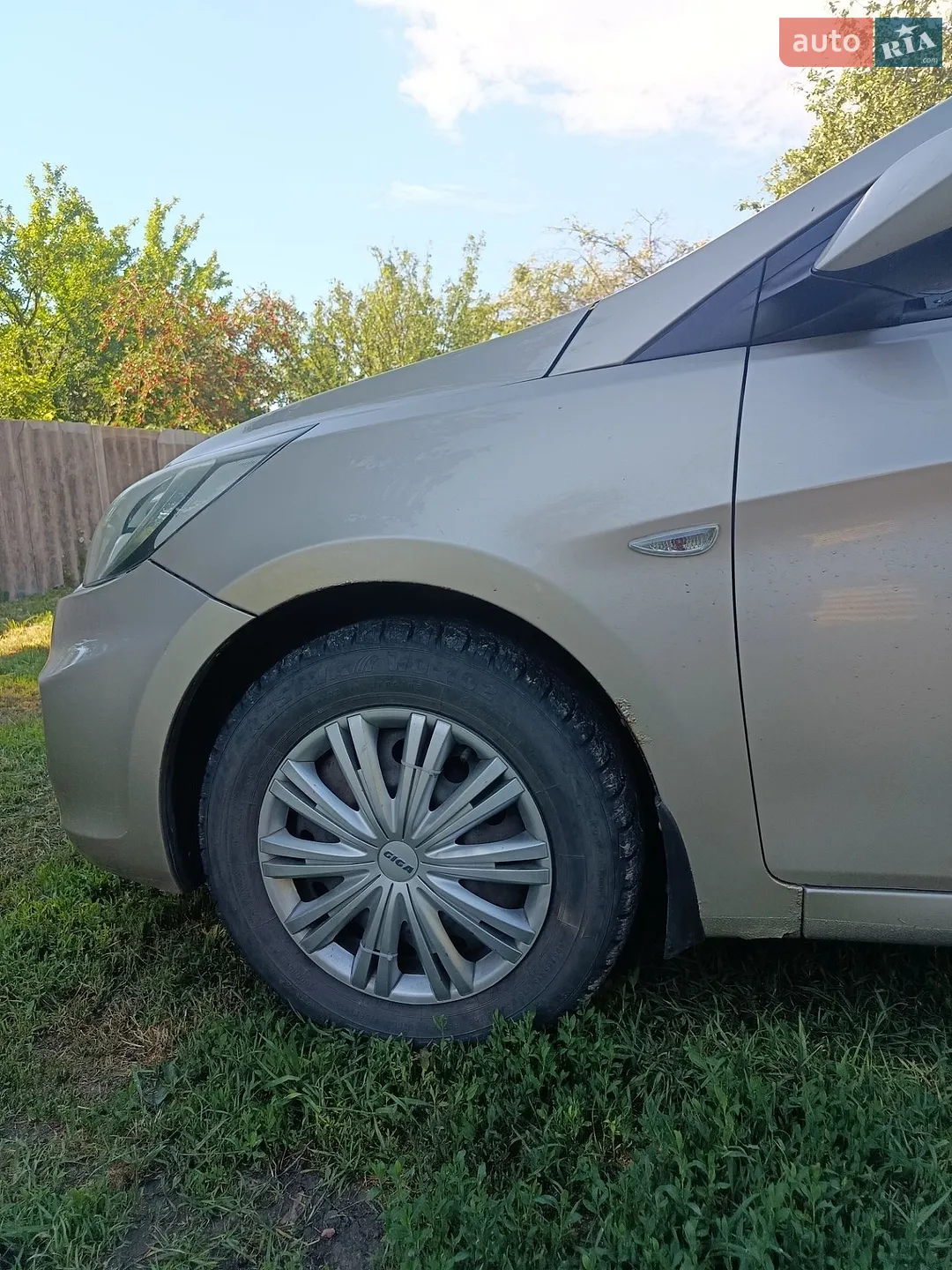 2011 Hyundai Accent - мініатюра 12