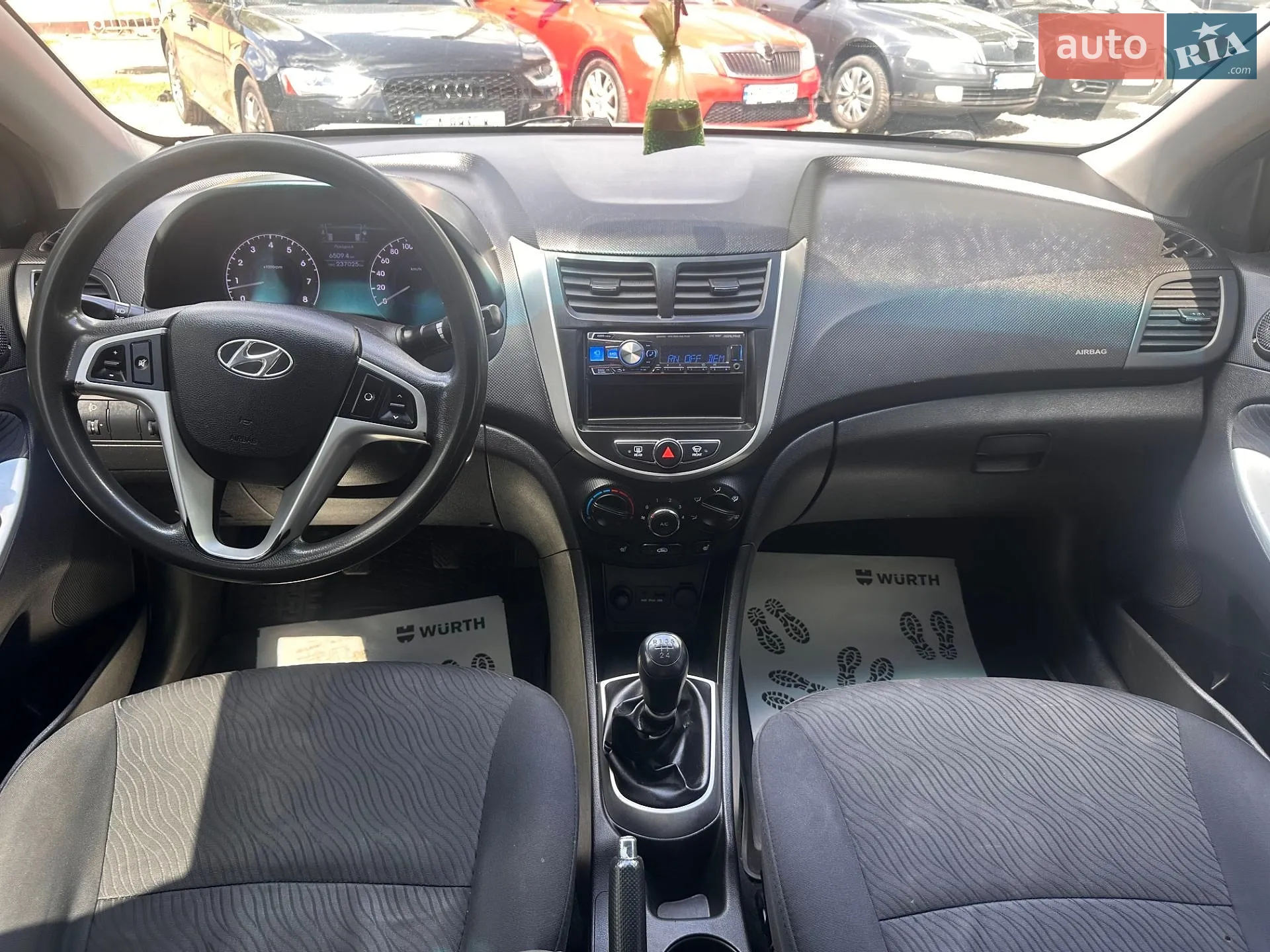 2012 Hyundai Accent - мініатюра 4