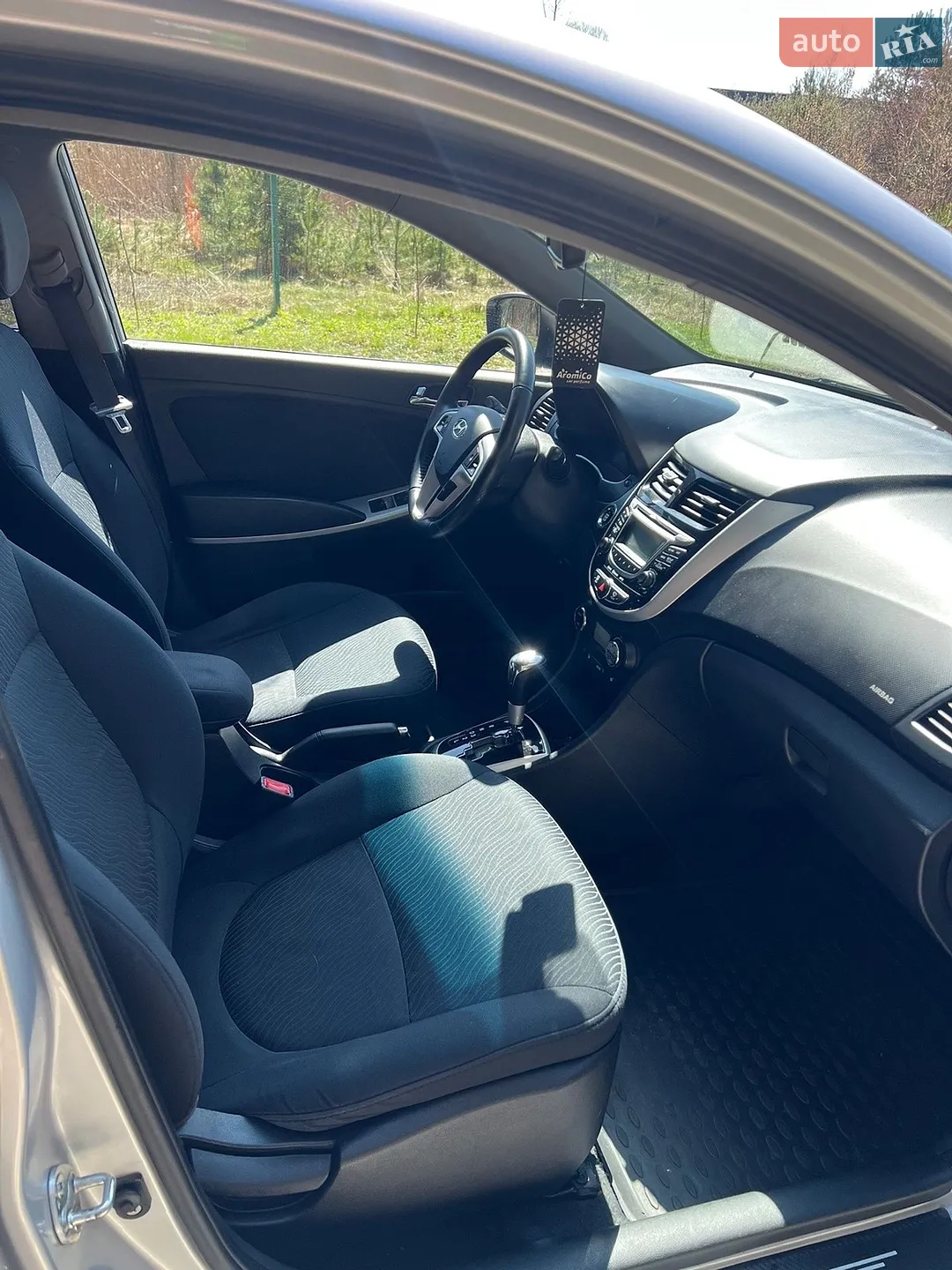 2012 Hyundai Accent - мініатюра 6
