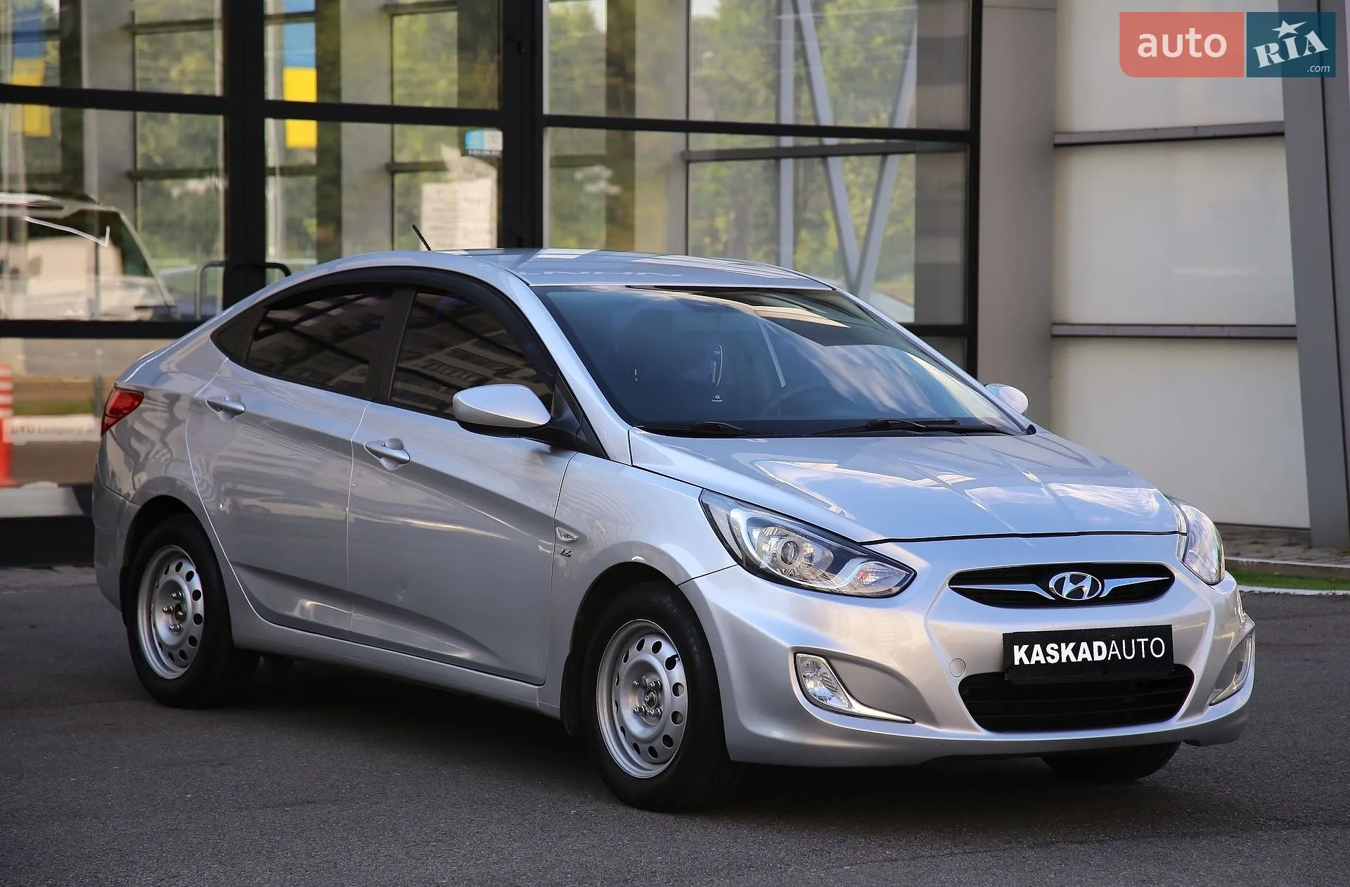 2012 Hyundai Accent - мініатюра 3